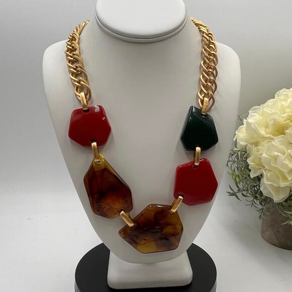 Zara Gold Tone Green, Red, Faux Tortoise Resin Chunky Statement
Necklace - Picture 2 of 9